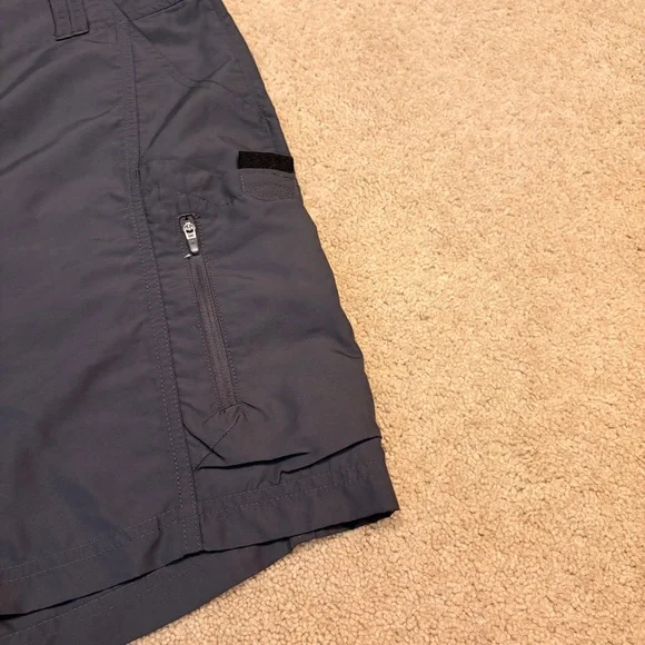 REI Nylon Cargo Shorts Womens Size 16 XL Dark Grey UPF 50 Secure Pockets Outdoor - Picture 7 of 11